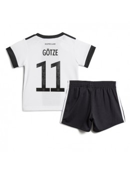 Otroški Nogometna dresi replika Nemčija Mario Gotze #11 Domači SP 2022 Kratek rokav (+ hlače)